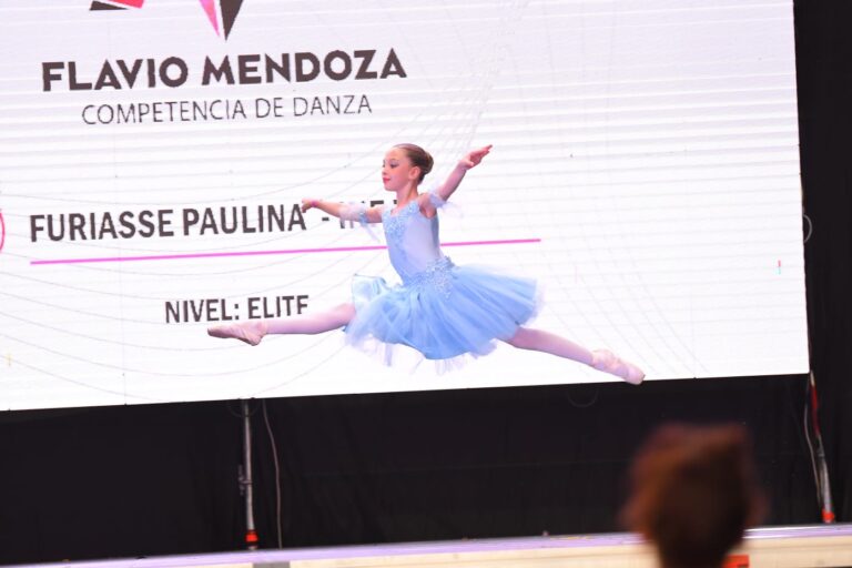 Alumnas de E.F.A. brillaron en competencia internacional realizada por la Escuela de Flavio Mendoza
