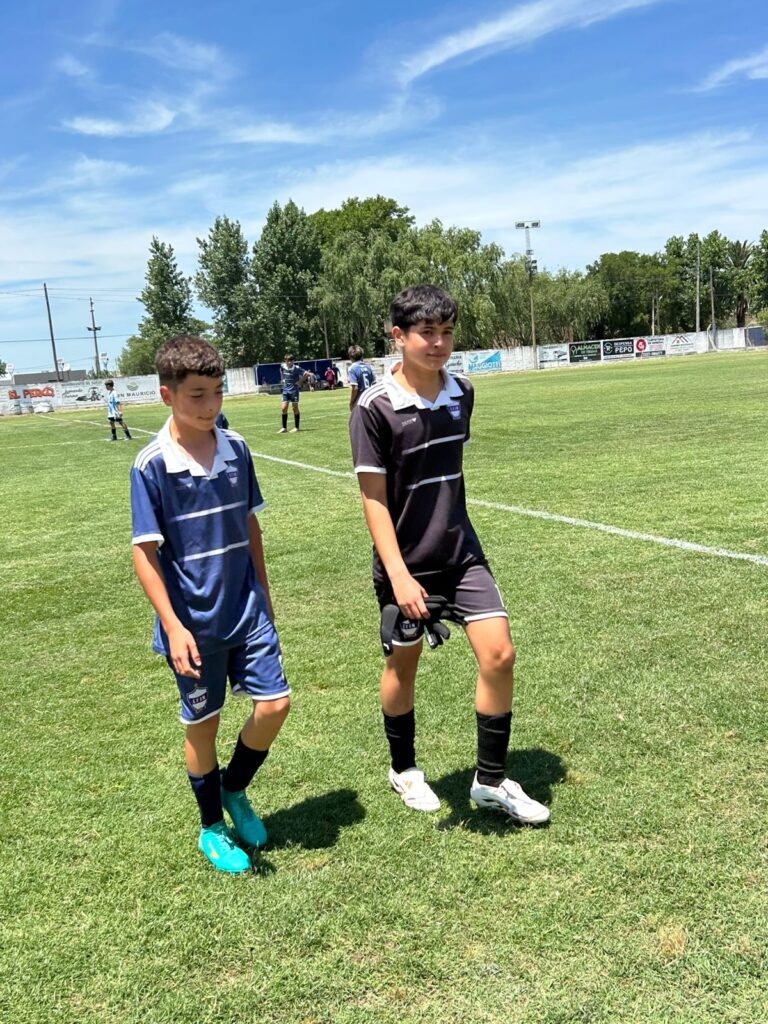 Liga Lobense. Menores. E.F.I.N. recibió a E.F.I.L. Celeste