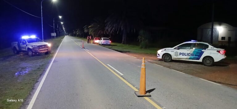 Operativos policiales nocturnos en los ingresos a la ciudad