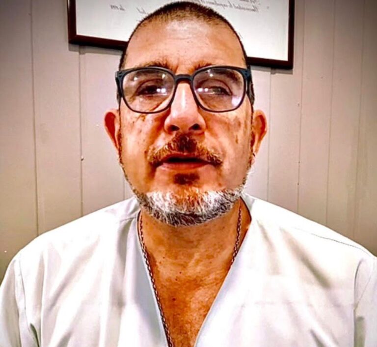 Fernando Torres: «Los entornos laborales cargados de indiferencia, silencios forzados o destrato, terminan apagando a personas valiosas»