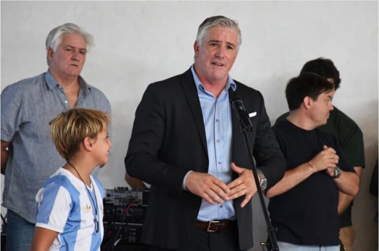 Del Municipio. Comenzó el lunes la Colonia de Verano en el Natatorio Municipal