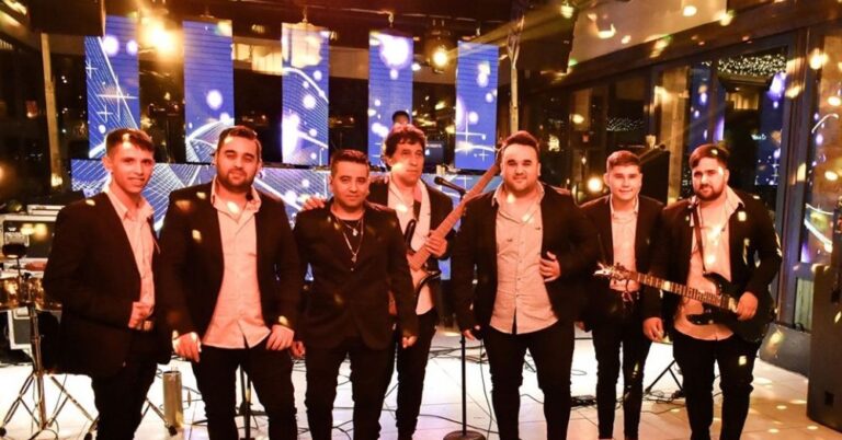 «La 2001» y un cierre a pura cumbia y cuarteto