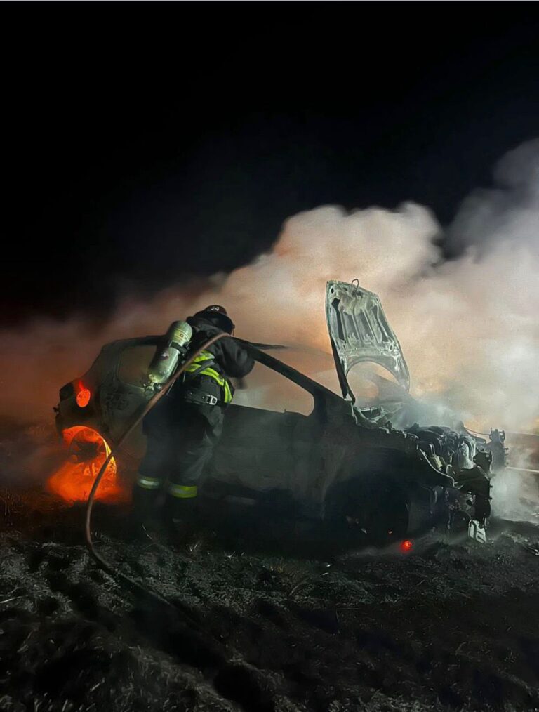 Bomberos. Nuevo incendio de vehículo
