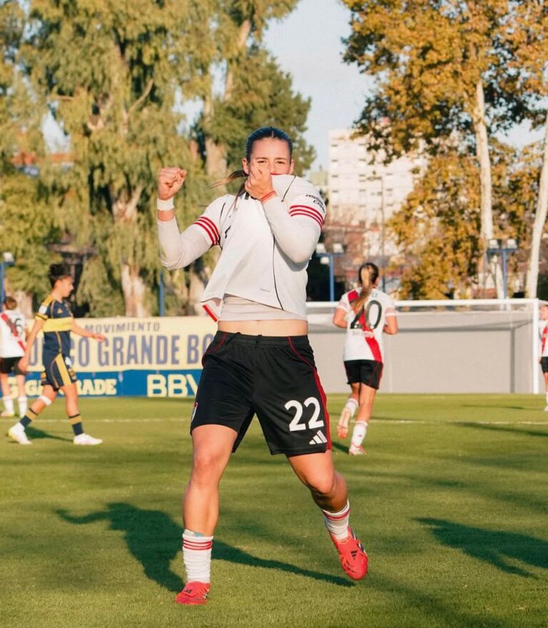 Fútbol nacional. Gol de Mercedes Diz para la victoria de River ante Boca. Caída de la Reserva de River ante Vélez con Agus de la Cuesta en cancha
