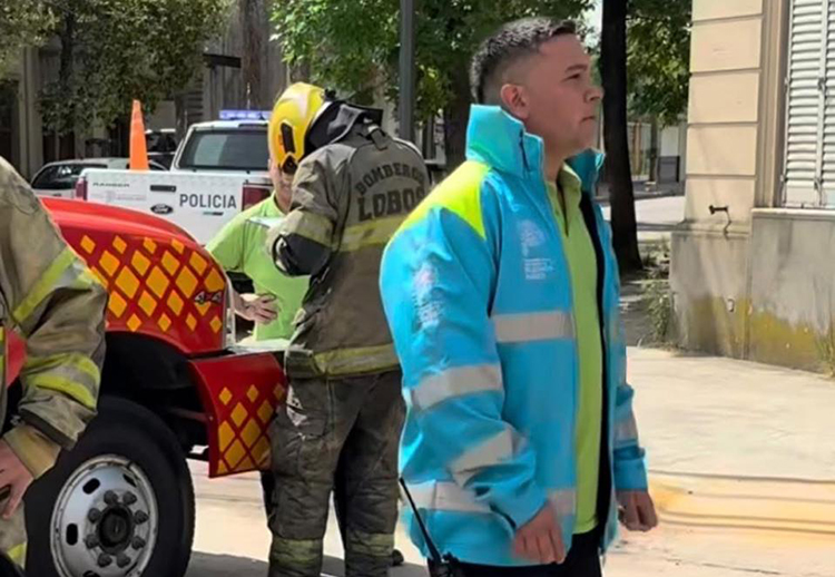 Un integrante del plantel del S.A.M.E. de Lobos, salvó la vida de un niño