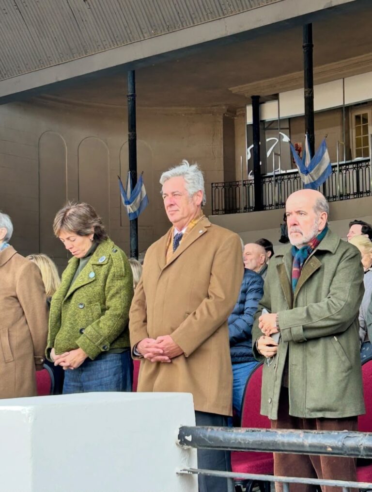 Miles de asistentes colmaron el predio ferial de Palermo. Hubo más de un centenar de navarreros