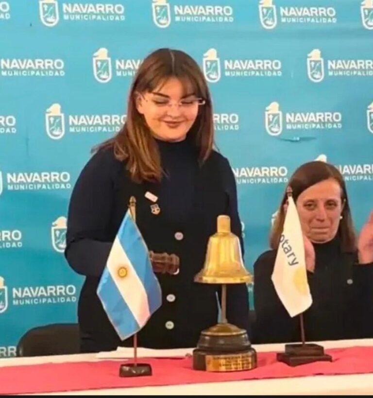 Valentina Hannon nueva presidente de Rotaract Navarro