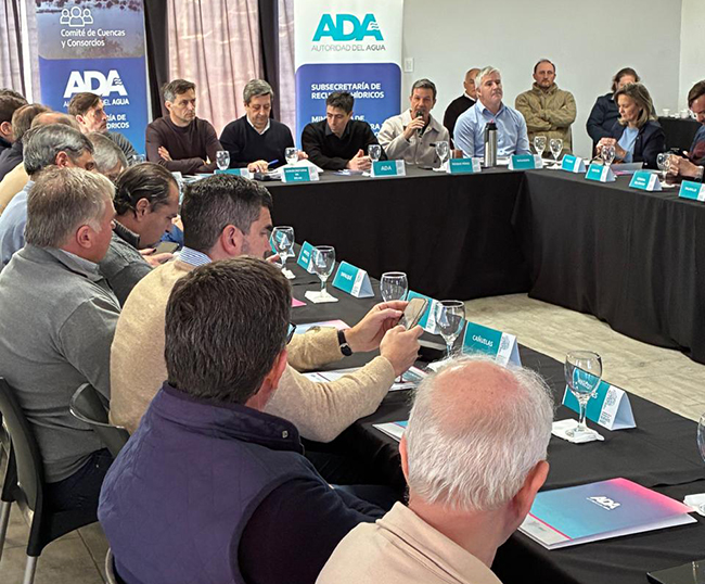 Navarro presente en el encuentro regional por el fenómeno del «Superniño»