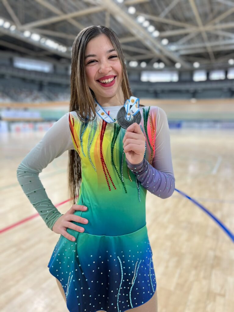 Patín. Mía Santana medalla de plata en la Copa Nacional Ernesto González Molina